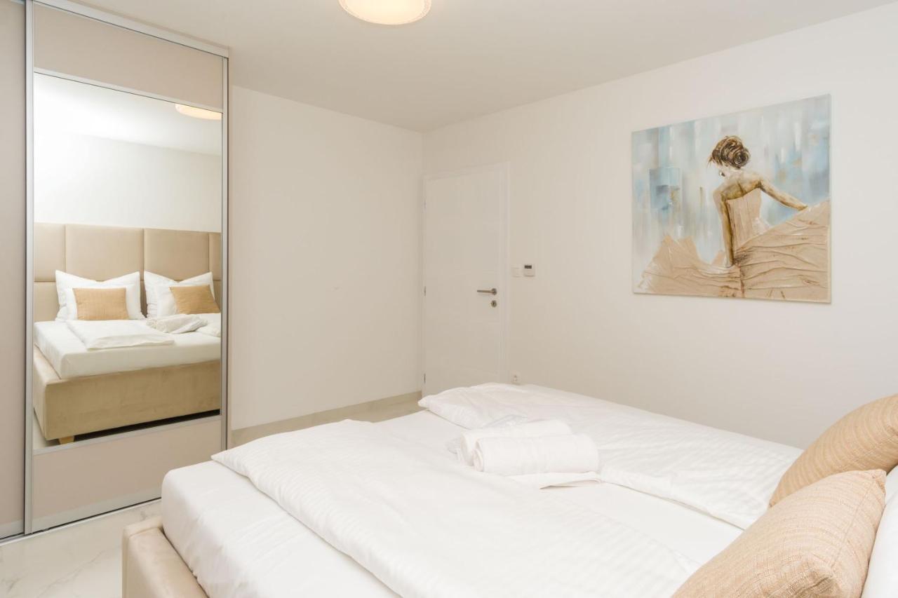 Apartmani Simi - The Sun Crikvenica Exteriér fotografie